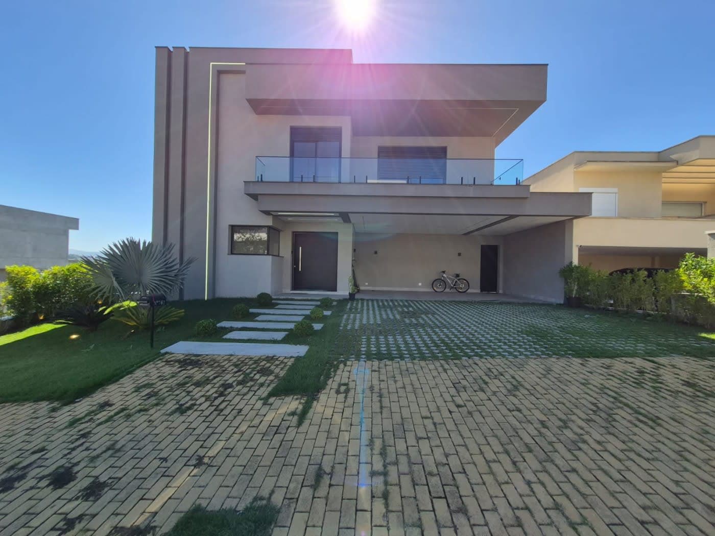 Casa em Condomínio para Venda, São Paulo / SP, 4 dormitórios, sendo 4 suítes, 6 vagas de garagem, área total 664,00 m², área construída 414,00 m², terreno 492,00 m²